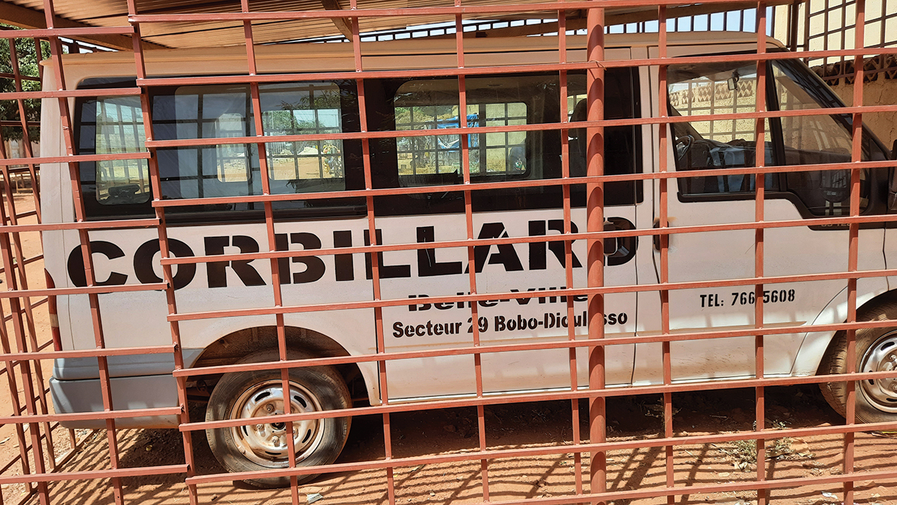 The vehicle pictured here is similar to the hearse that Mennonites and Muslims in Bobo Dioulasso, Burkina Faso, intend to purchase for community use. — Mennonite Mission Network