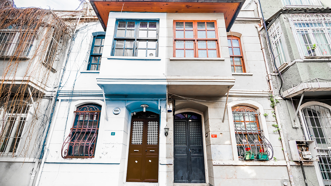 Photo by Sina HN Yazdi/Unsplash