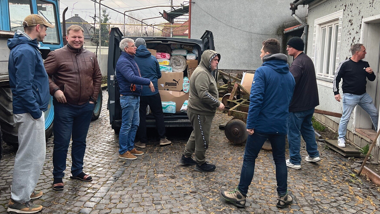 Donations from Lithuania are delivered in Ukraine. — Association of Mennonite Brethren Churches in Ukraine