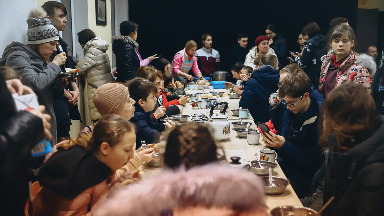 Charitable Foundation Uman Help Center, a Mennonite Central Committee partner, provides food and basic supplies for people fleeing the war in Ukraine. — UMAN