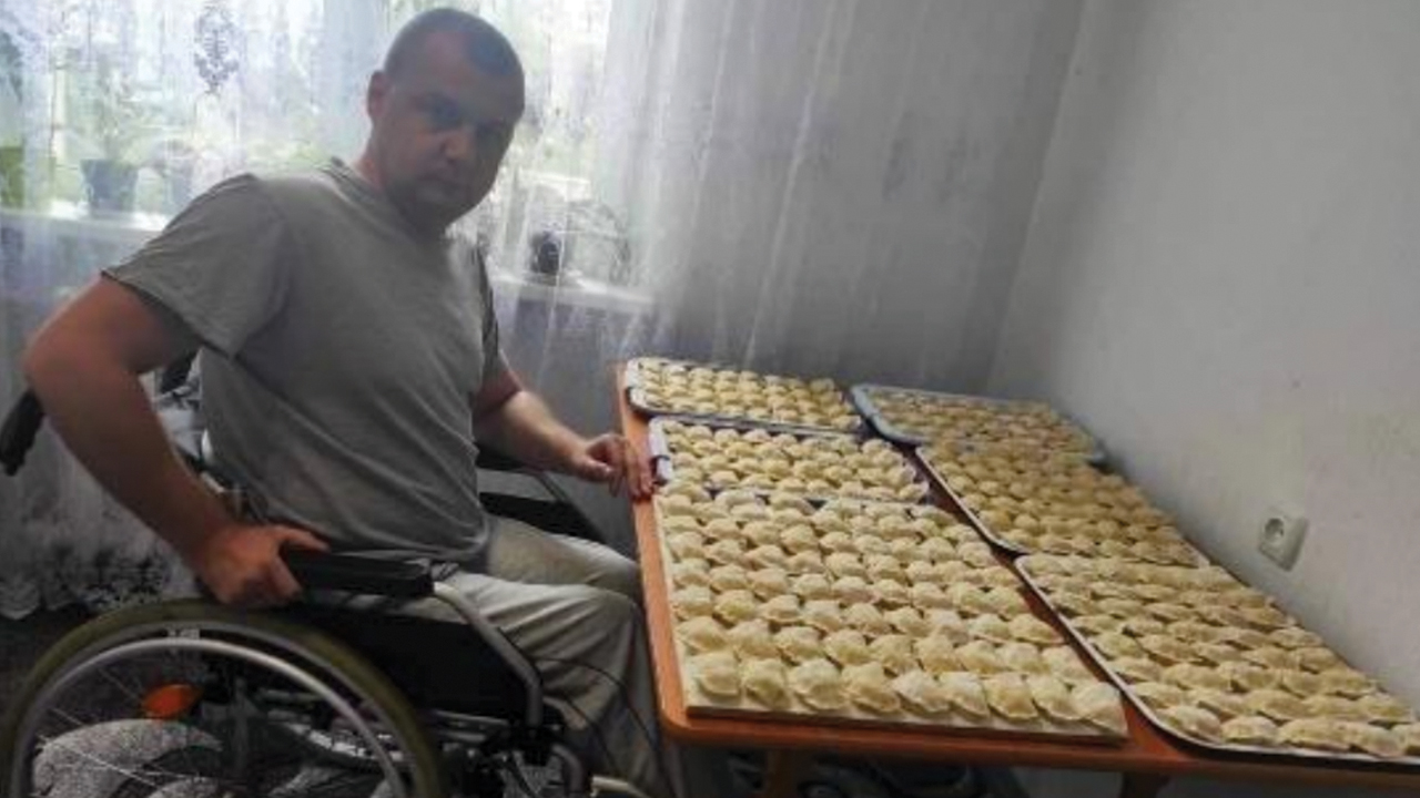After fleeing fighting in Cherkasy, Vladimir found his way to Uman in central Ukraine. Based on a desire to serve people suffering from the conflict, he makes 1,000 to 2,000 verenike every day for volunteers to deliver to those in need. — Friends of the Mennonite Centre in Ukraine
