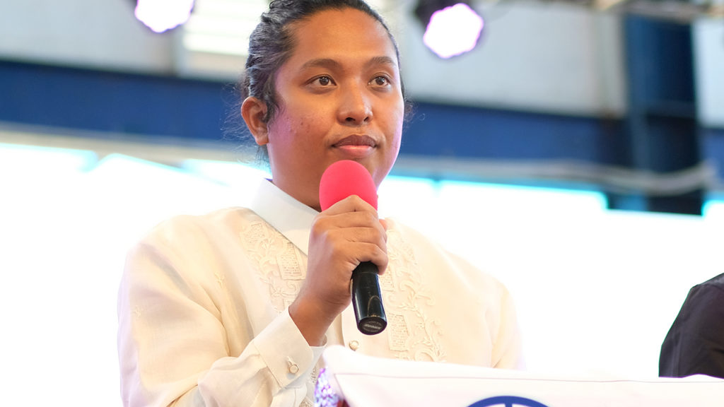 Ebenezer Mondez of the Philippines: “The miracles of God come through us.” — Kresna Kurniawan/Meetinghouse