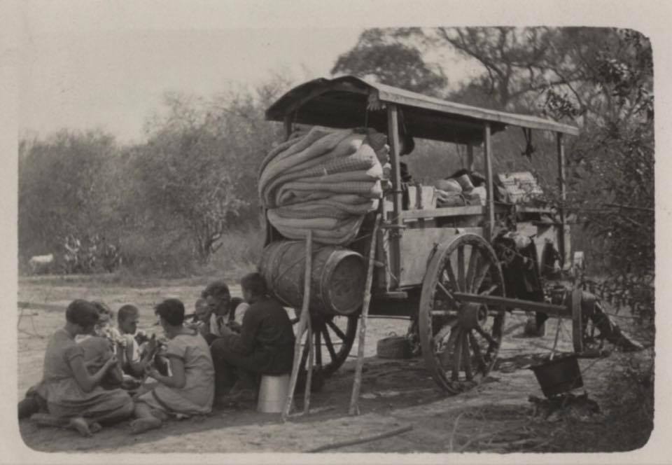 Portada - Menonitas llegando al Chaco