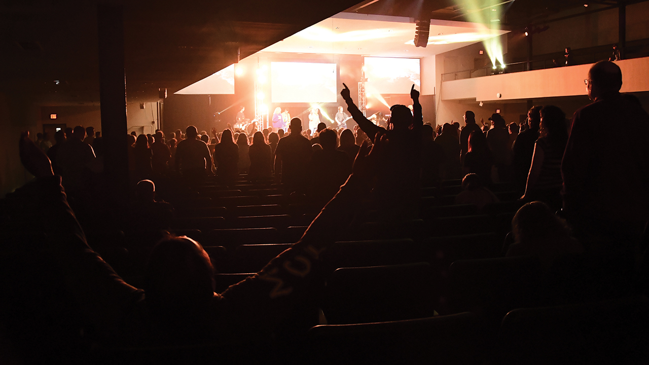 Worshipers sing during ReGen 2023, Evana Network’s biennial convention at Taylor University in Upland, Ind. Photos: Madi Keim/Evana Network