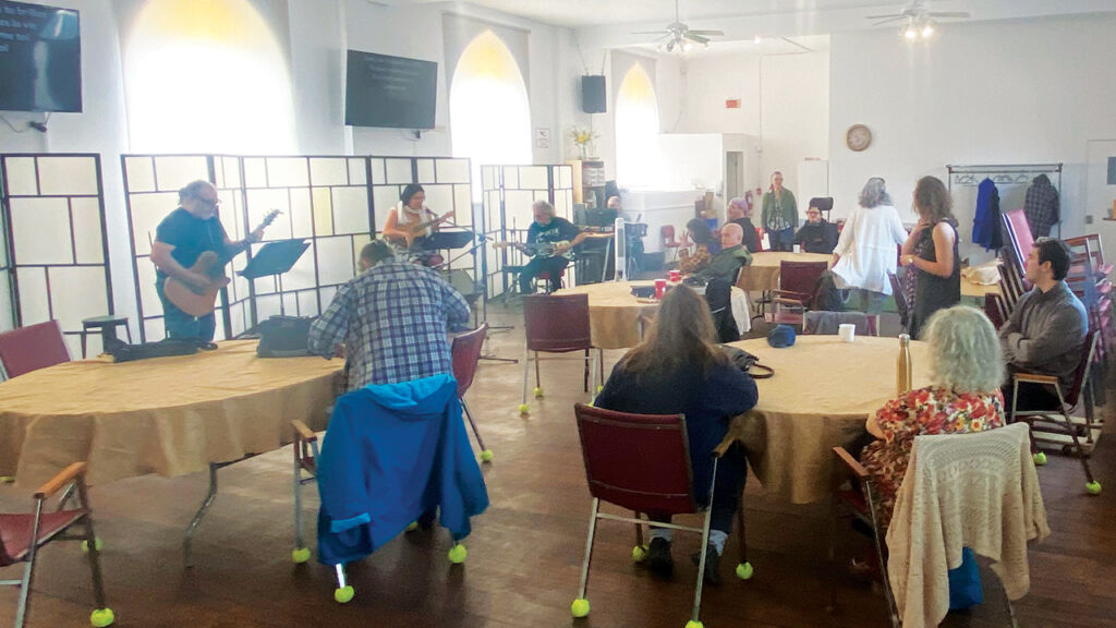 Attendees at Hochma worship on a Sunday morning in Montreal. — Lyne Renaud