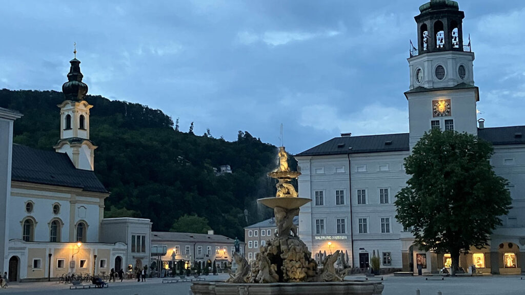 The Residenzplatz in Salzburg, Austria, probable location where 18 Anabaptists were burned in 1528, depicted in a Martyrs Mirror illustration . — Paul Schrag/AW