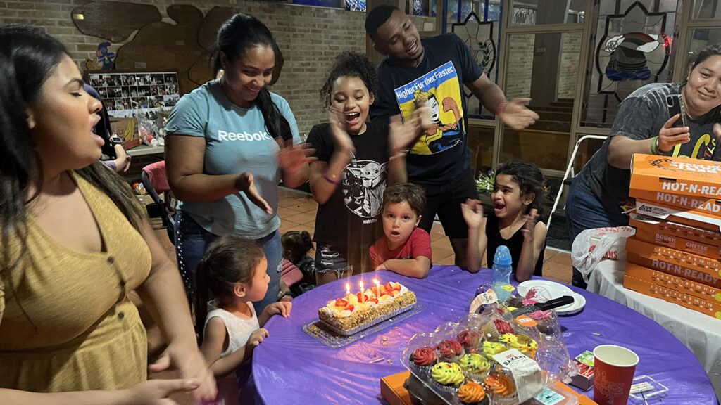 Members of Iglesia Cristiana Roca de Refugio celebrate a birthday in San Antonio, Texas. — Iglesia Cristiana Roca de Refugio