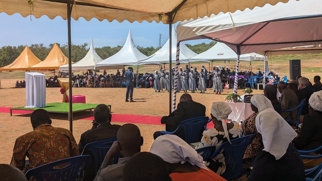 A choir sings during the 20th anniversary celebration of the Evangelical Tanzania Mennonite Church. — Joe Bontrager