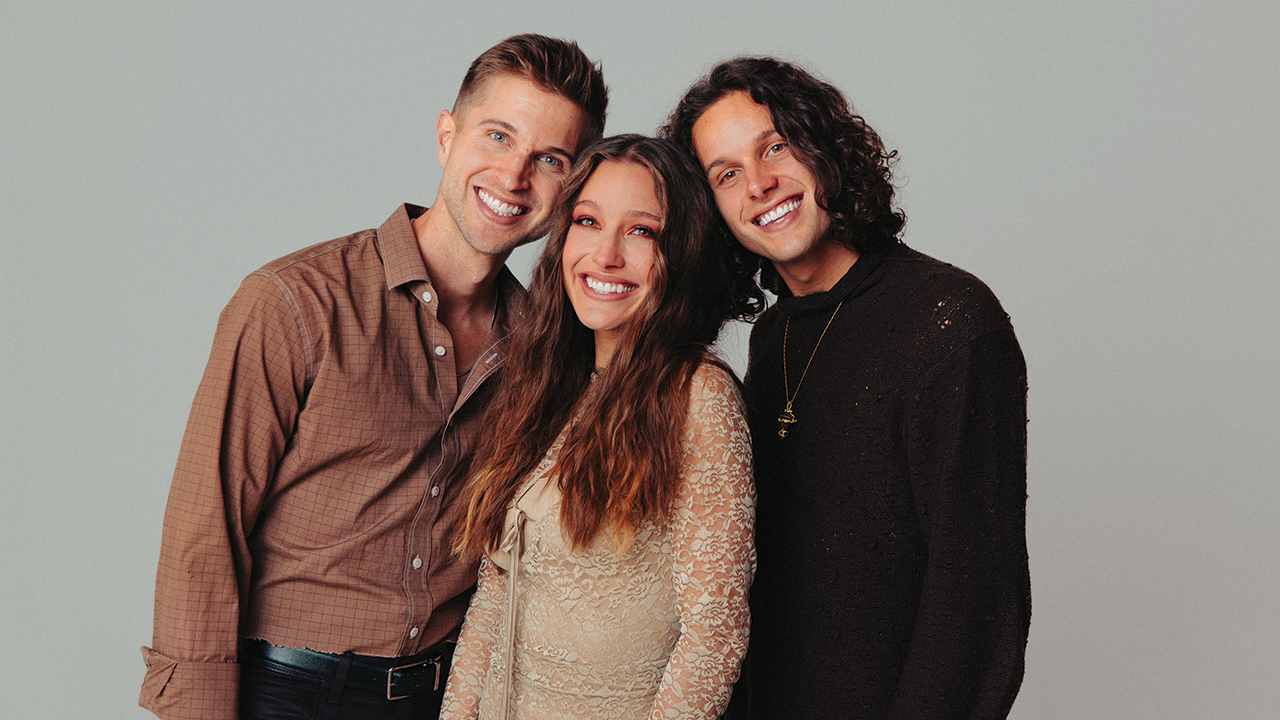 Caleb, Bekah and Joshua Liechty are Girl Named Tom. — Sean Worth
