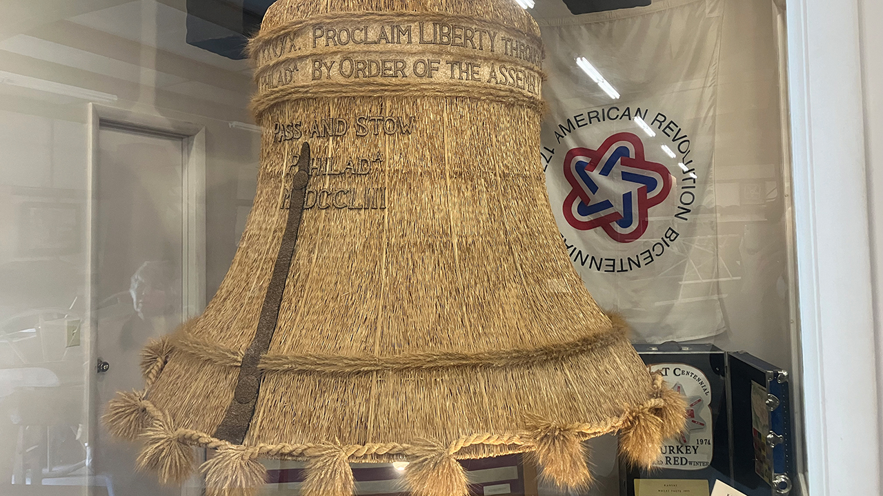 The Mennonite Heritage and Agricultural Museum at Goessel, Kan., dis­plays a Liberty Bell made of Turkey Red wheat, the variety that Mennonite immigrants brought to Kansas in the 1870s, created for an exhibit at the Smithsonian Institution in 1976. — Paul Schrag/AW